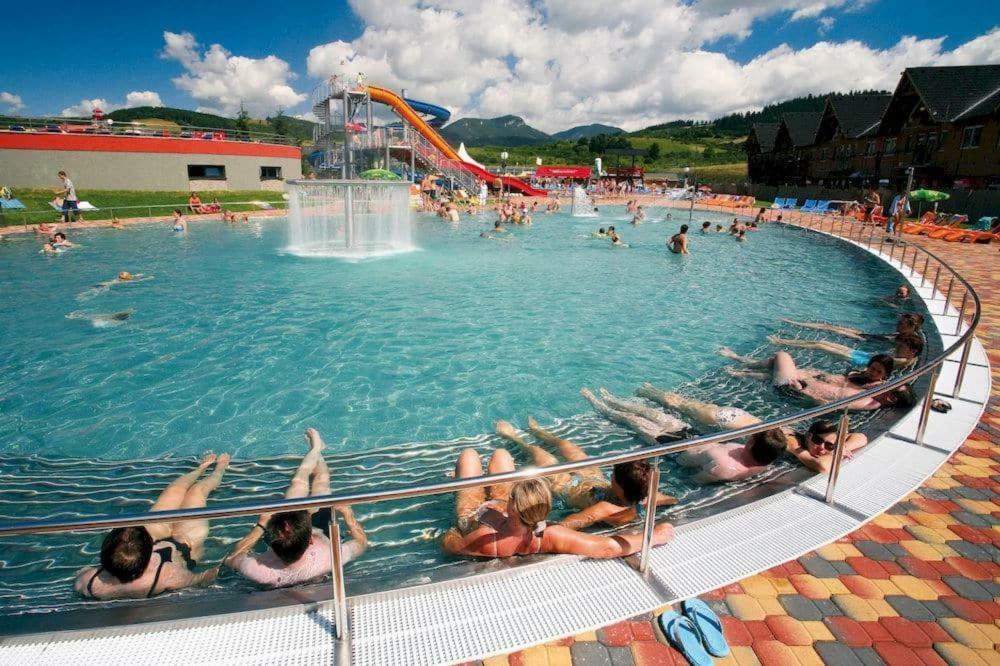 Apartman Nellinka Bešeňová Exterior foto